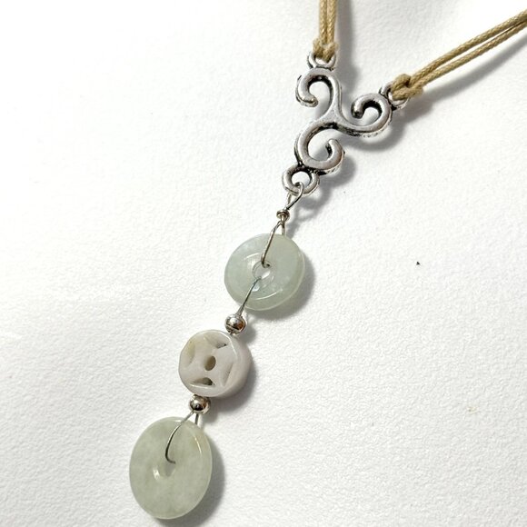 Genuine Light Green Nephrite Eternity Ring Necklace, Lariat Pendant & Waxed Cord - Picture 4 of 11